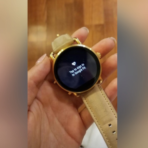 Womens Fossil Q Wander Smartwatch